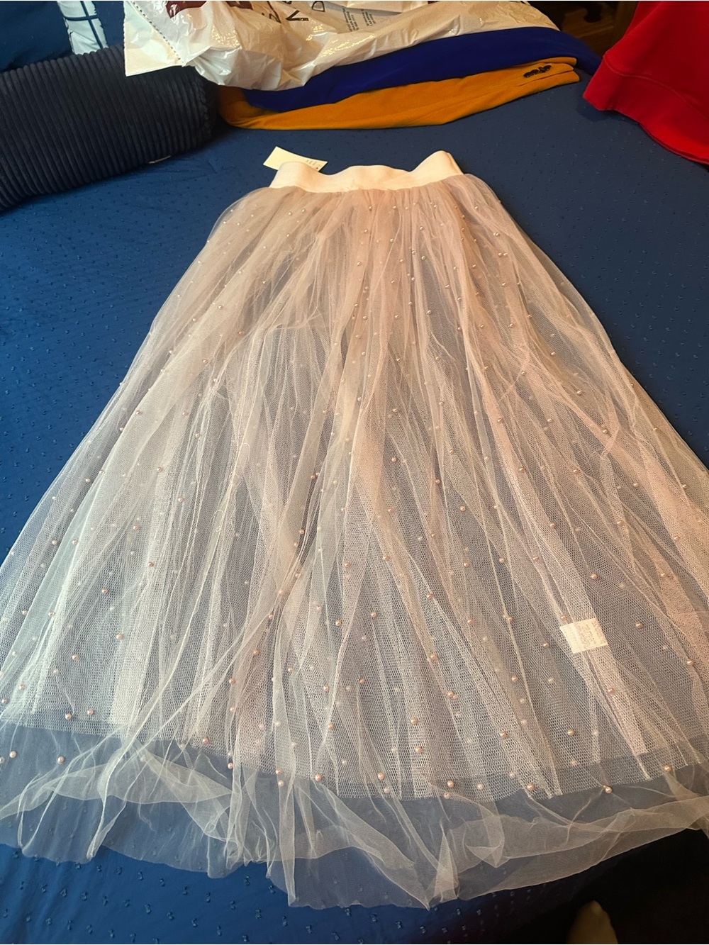 Pearl-Embellished pink Tulle maxi Skirt